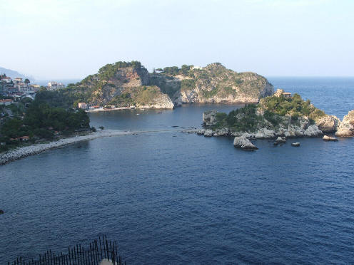 Taormina - Sicilia - Messina - L'Isola Bella nella splendida baia
