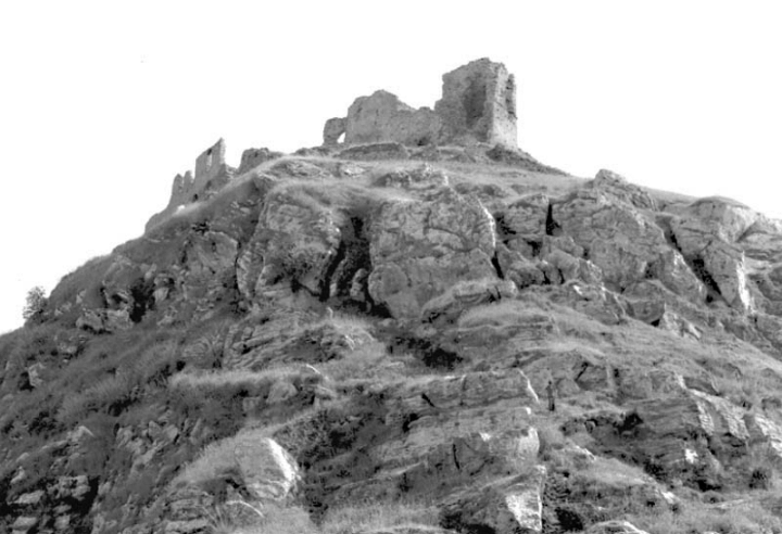 il caratteristico promontorio su cui  stata realizzata dagli avi gioiosa guardia sito storico affascinante nel territorio di gioiosa marea