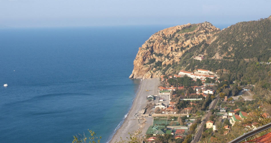 una veduta aerea su tutta la zona di capo calav la quale rappresenta una delle positive risorse turistiche della citt di gioiosa marea (sicilia)