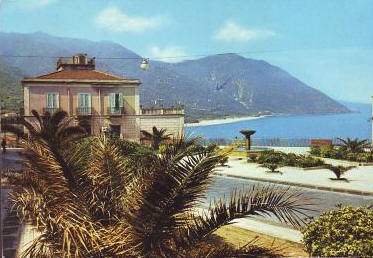 Una veduta di gioiosa marea relativa agli anni 60. Una delle prime foto a colori di quel periodo